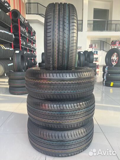 DoubleStar DSU02 235/55 R17 103W