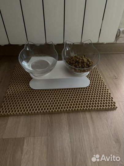 Коврик под миску для животных