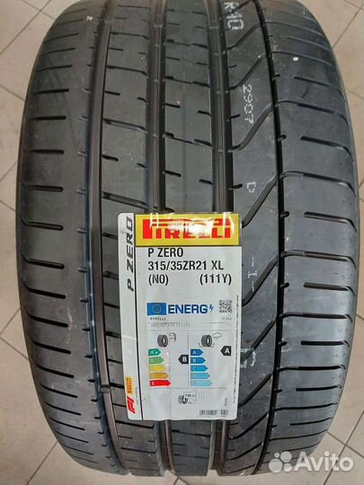 Pirelli P Zero 285/40 R21 и 315/35 R21