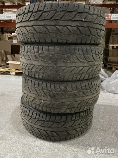 Cooper Weather-Master WSC 235/60 R17 102T
