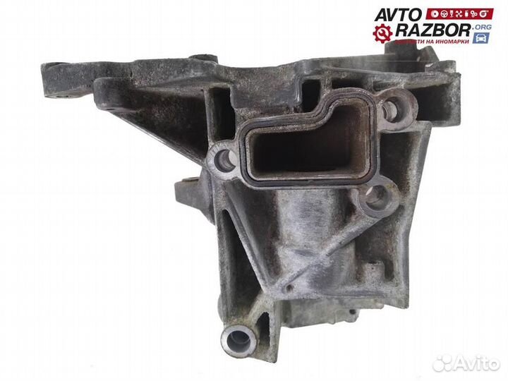 Кронштейн гидроусилителя Audi Q7 2005