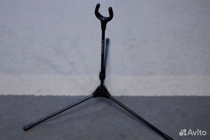 Классический (олимпийский) лук под левую руку