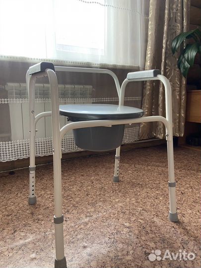 Стул для инвалидов