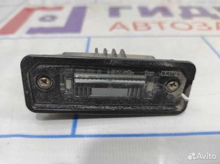Фонарь подсветки номера Volkswagen Passat B6 3C594