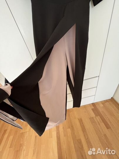 Комбинезон с брюками-палаццо. 46-48 размер