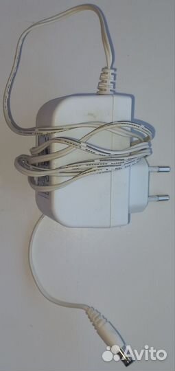 Switching adapter белый кабель