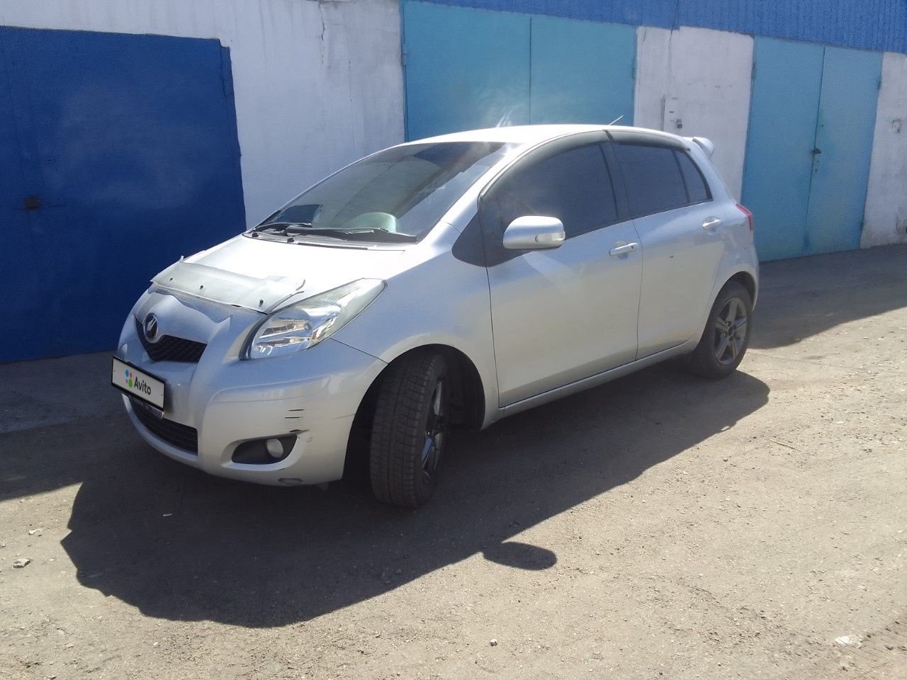 Toyota Vitz: фото владельца
