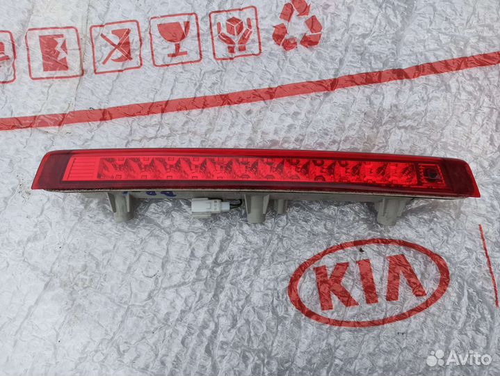 Дополнительный стоп сигнал kia ceed 1 универсал