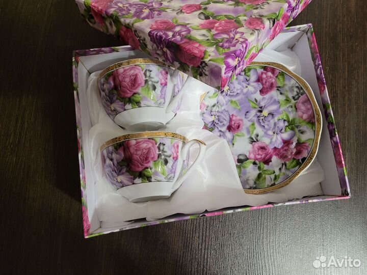 Чайный сервиз в подарочной упаковке