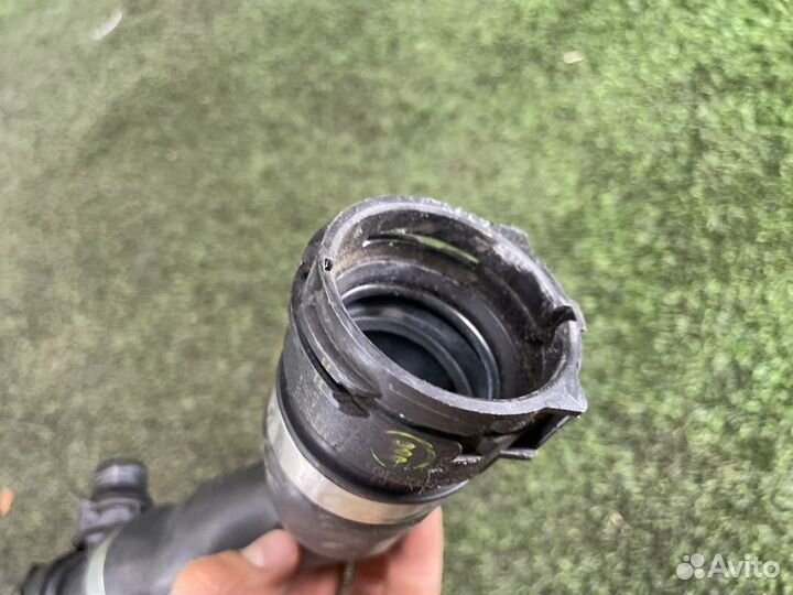 Патрубок системы охлаждения Bmw 1 E87 N52B30 2007