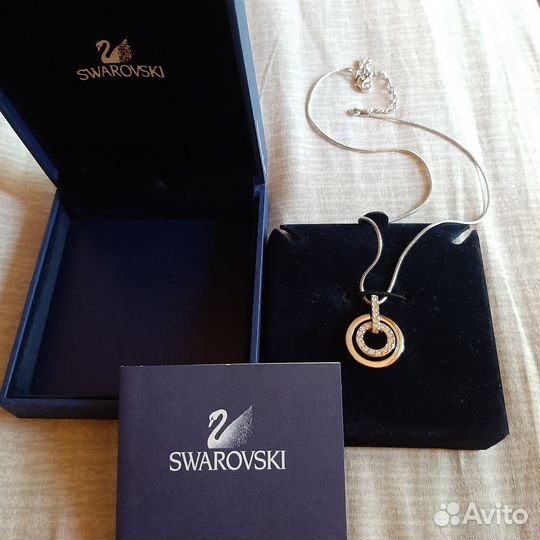 Swarovski колье