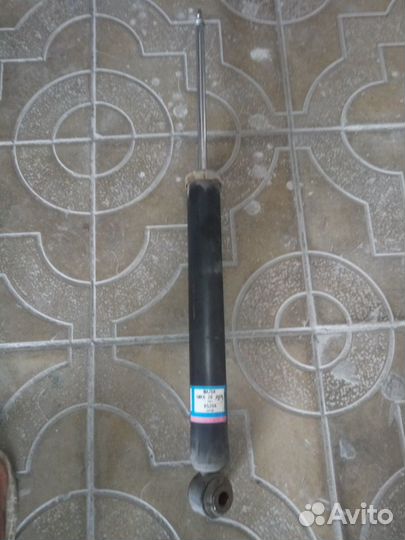 Задний амортизатор мазда 6 gmd928910d