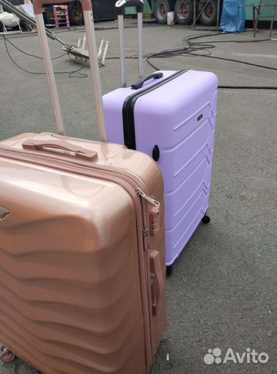 Чемодан на колесах большой xxl