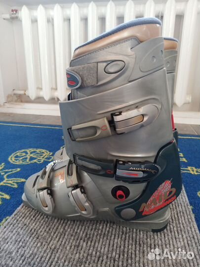 Горнолыжные ботинки Rossignol