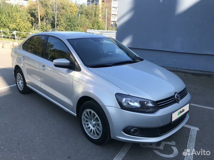 Volkswagen Polo 1.6 AT, 2011, 117 350 км