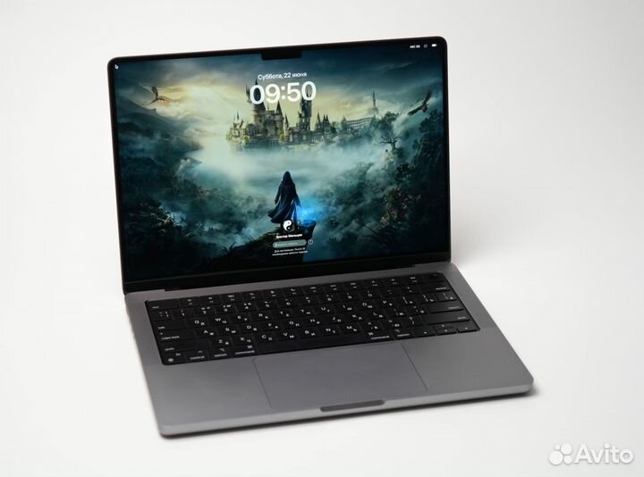 Macbook pro 14 m1 pro 16gb 512gb