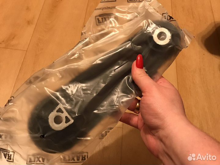 Опора двигателя