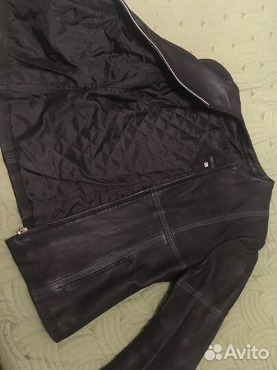 Куртка кожаная