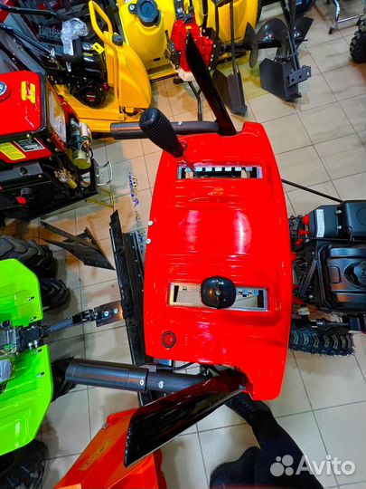 Снегоуборщик бензиновый Honda HSS GX340 13HP