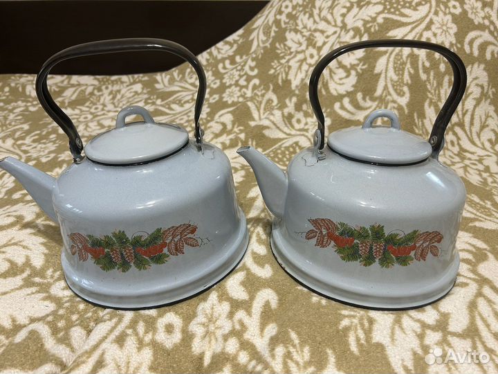 Чайник эмалированный СССР новый шишки