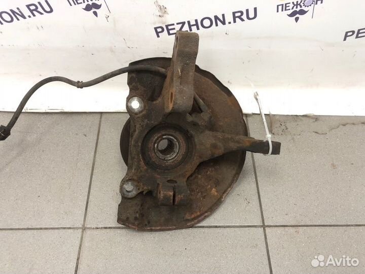 Кулак поворотный передний правый Mitsubishi Lancer