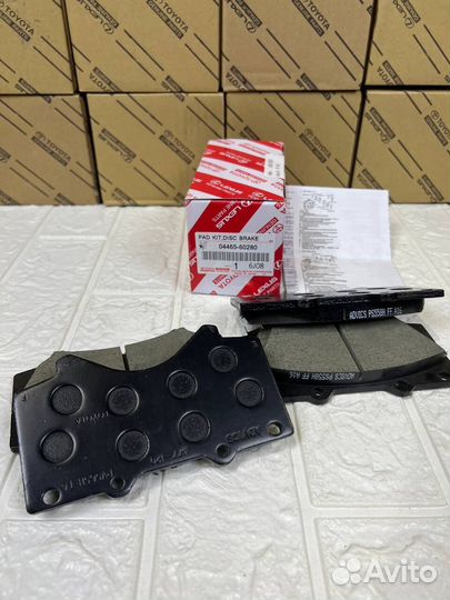 Оригинальные колодки Пд Toyota Sequoia K6 Tundra