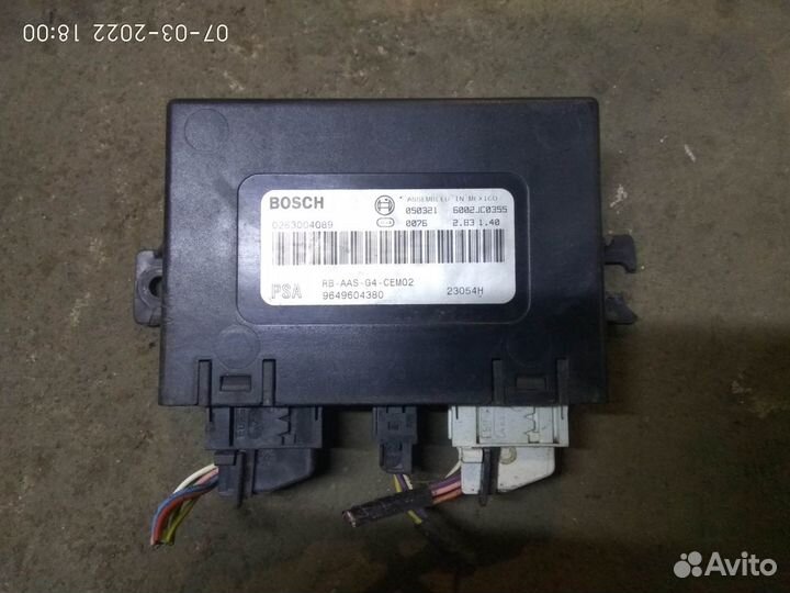 Блок управления парктрониками на Ситроен С5 2005 г