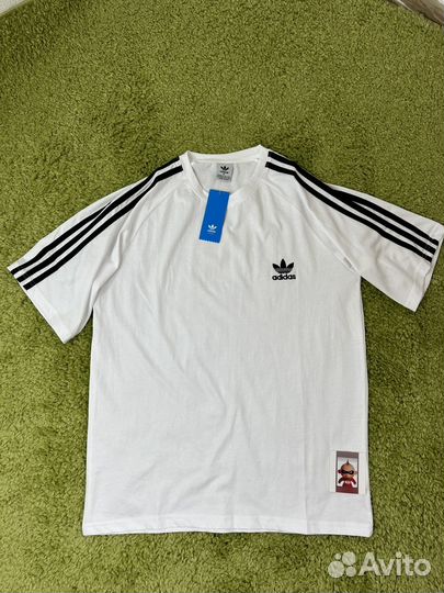 Футболка adidas