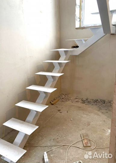 Металлические конструкции для лестниц