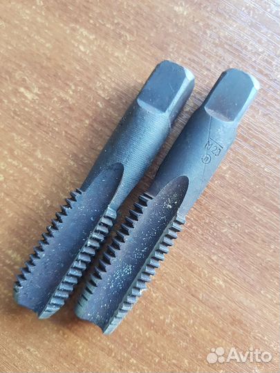 Метчики ручные комплектные СССР