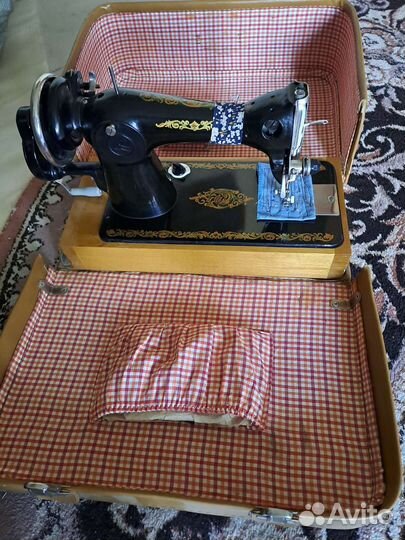 Швейная машина Подольск