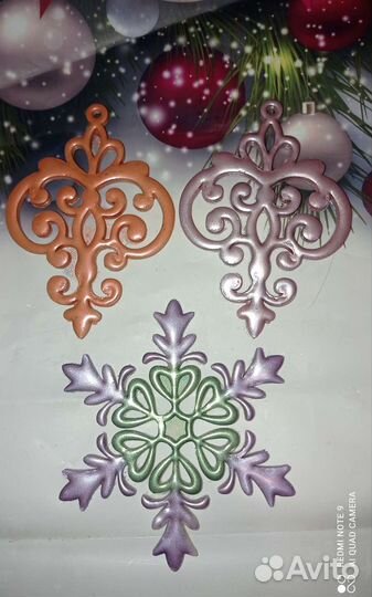 Новогодние игрушки