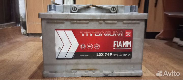 Аккумулятор автомобильный 74