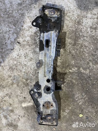 Балка кронштейн тяга daewoo matiz