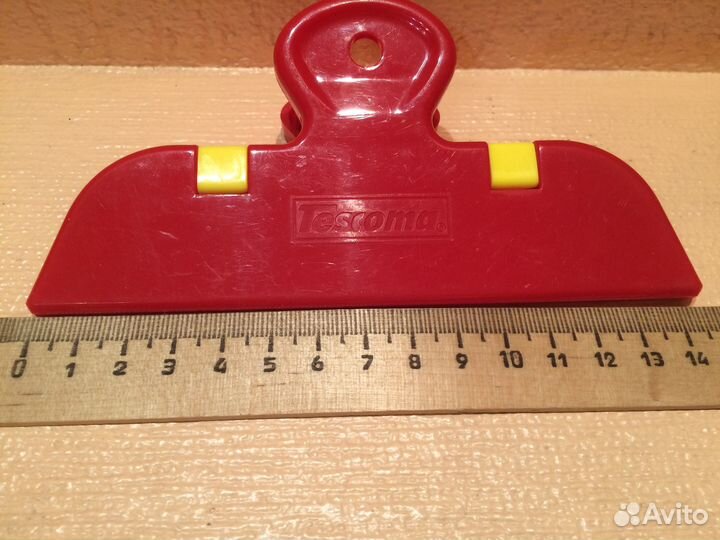 Нить кулинарная, ситечко, кисточки, лопатка и др