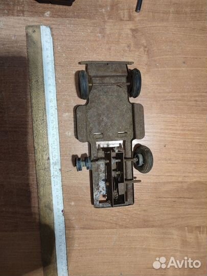 Модель СССР (запчасть), шишка от часов с кукушкой