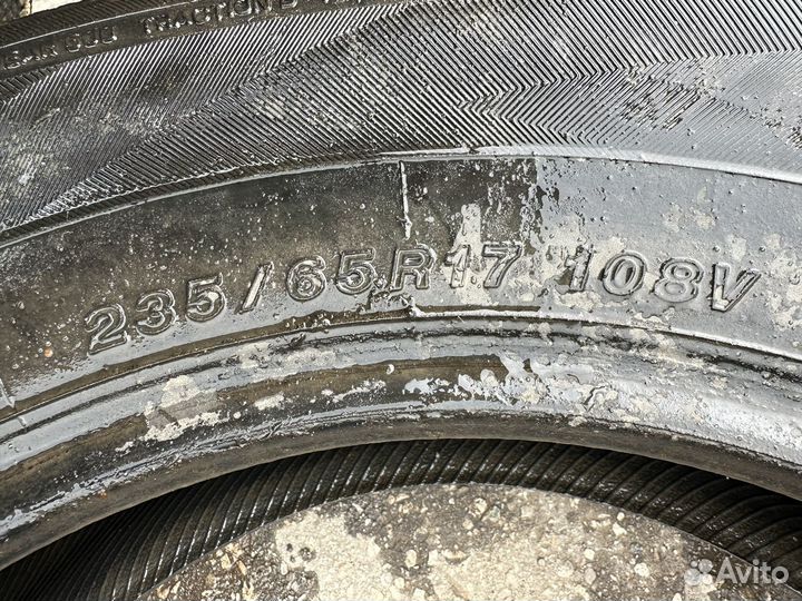 Yokohama Geolandar SUV G055 235/65 R17