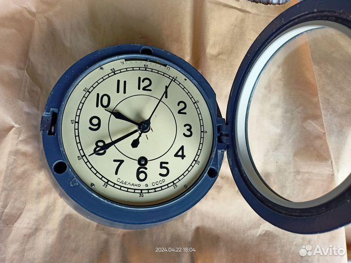 Часы судовые морские