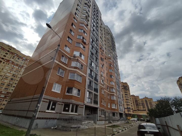 2-к. апартаменты, 55,5 м², 1/17 эт.