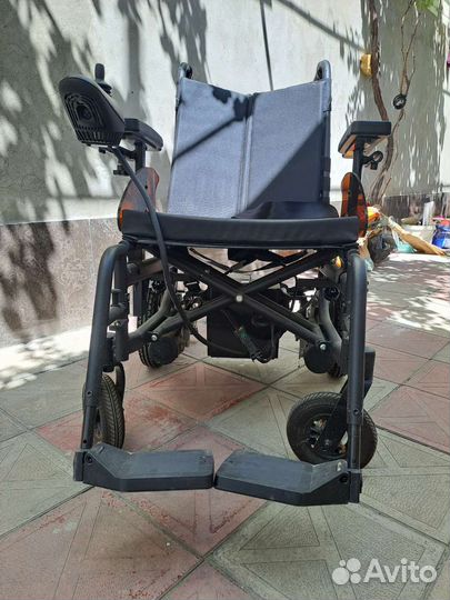 Инвалидная коляска с электроприводом новая