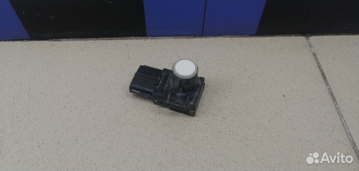 Датчик парковки Land Cruiser (150) -Prado 2009
