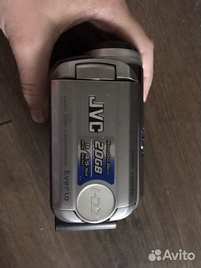 Видеокамера JVC