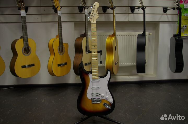 Fabio ST200 SB (Н/S/S) электрогитара, санберст