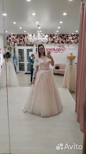 Свадебное платье
