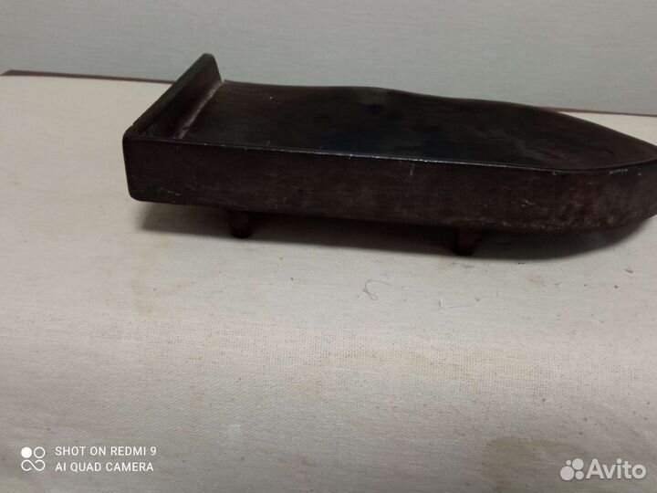 Чугунная подставка для утюга, на ножках СССР