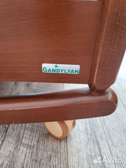 Детская кроватка Гандылян