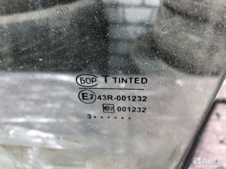 Стекло ваз 2110,2111,2112,приора