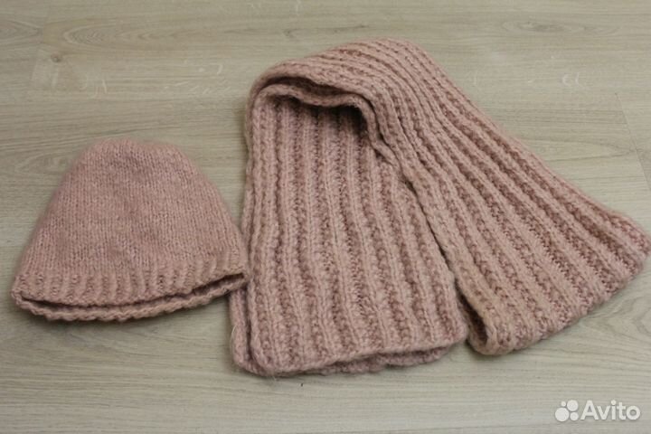 2 комплекта шапок-шарфов девочке (ручная работа)