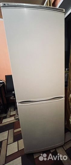 Холодильник атлант двухкамерный