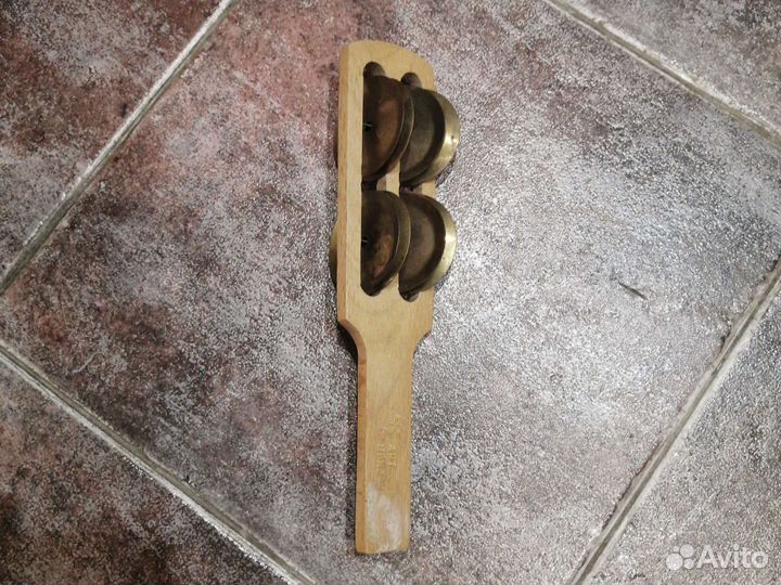 Музыкальный инструмент